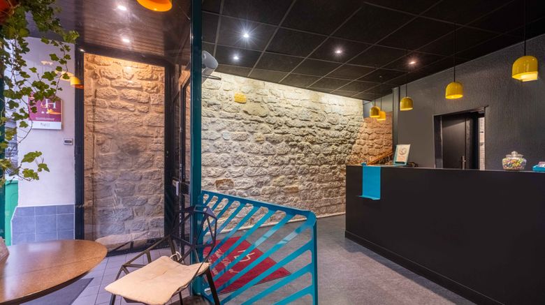 <b>Hotel Daval Lobby</b>. Images powered by <a href="https://www.leonardoworldwide.com/" title="Leonardo Worldwide" target="_blank">Leonardo</a>.