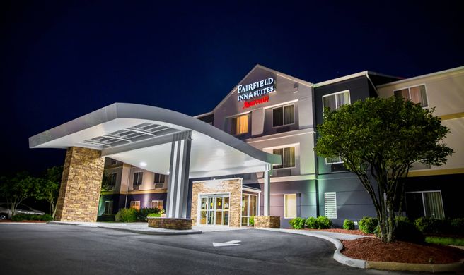 Fairfield Inn by Marriott Exterior