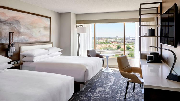 Marriott Phoenix Airport Room