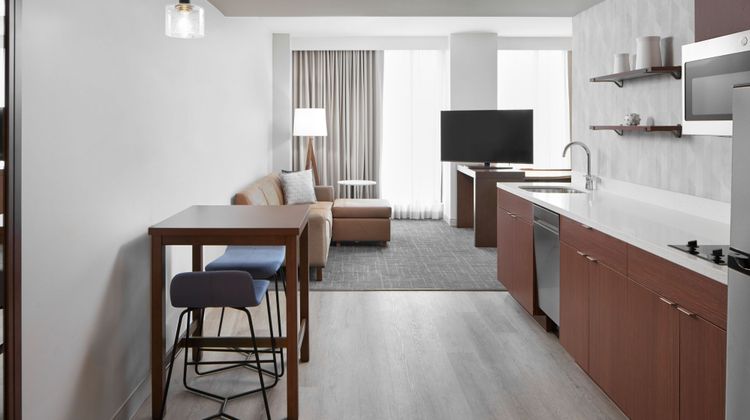 Residence Inn Reston Suite