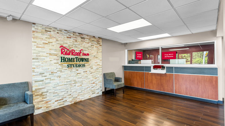 <b>Red Roof Inn Richmond Airport/Sandston Lobby</b>. Images powered by <a href="https://www.leonardoworldwide.com/" title="Leonardo Worldwide" target="_blank">Leonardo</a>.