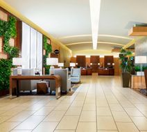 The Westin Arlington Lobby