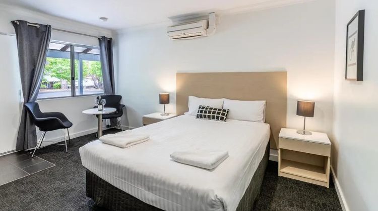 Kingsley Motel Suite