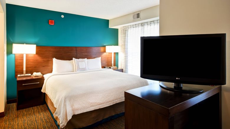 <b>Residence Inn Dayton Beavercreek Suite</b>. Images powered by <a href="https://www.leonardoworldwide.com/" title="Leonardo Worldwide" target="_blank">Leonardo</a>.