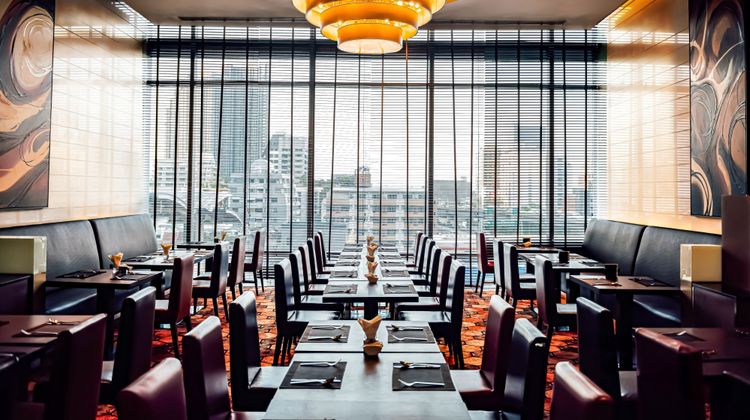 Four Points Bangkok Ploenchit Restaurant
