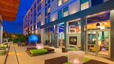 aloft Portland Arpt at Cascade Station Exterior