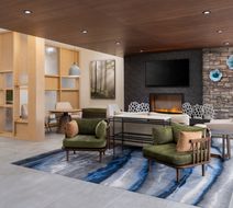 Fairfield Inn & Suites Waycross Lobby