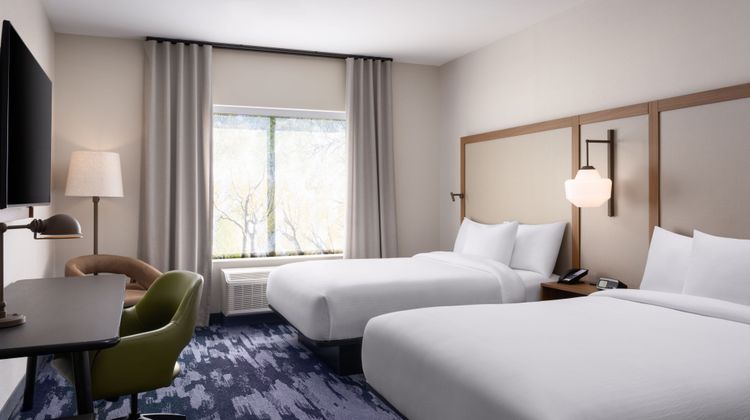 Fairfield Inn & Suites Waycross Room