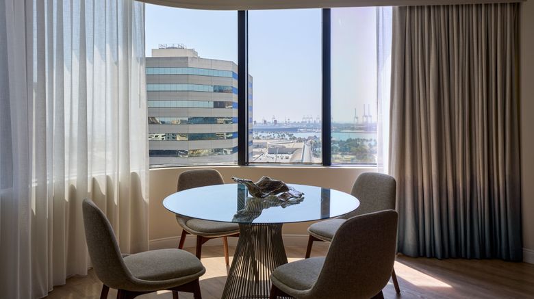 <b>Marriott Long Beach Downtown Suite</b>. Images powered by <a href="https://www.leonardoworldwide.com/" title="Leonardo Worldwide" target="_blank">Leonardo</a>.