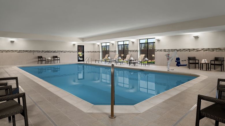 <b>Courtyard Omaha East/Council Bluffs Pool</b>. Images powered by <a href="https://www.leonardoworldwide.com/" title="Leonardo Worldwide" target="_blank">Leonardo</a>.