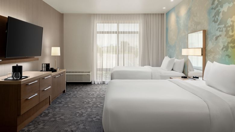 <b>Courtyard Omaha East/Council Bluffs Suite</b>. Images powered by <a href="https://www.leonardoworldwide.com/" title="Leonardo Worldwide" target="_blank">Leonardo</a>.