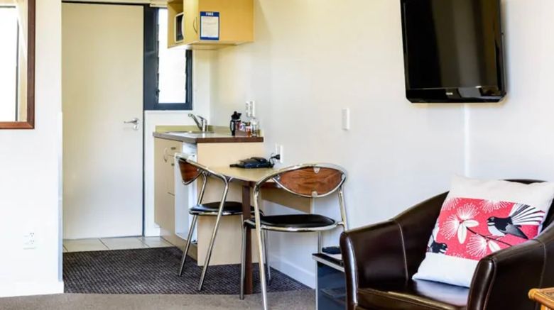 <b>Nautilus Lodge Room</b>. Images powered by <a href="https://www.leonardoworldwide.com/" title="Leonardo Worldwide" target="_blank">Leonardo</a>.