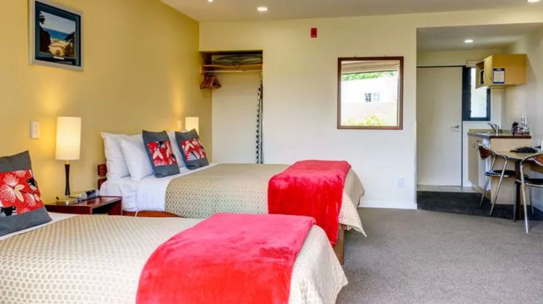 <b>Nautilus Lodge Room</b>. Images powered by <a href="https://www.leonardoworldwide.com/" title="Leonardo Worldwide" target="_blank">Leonardo</a>.