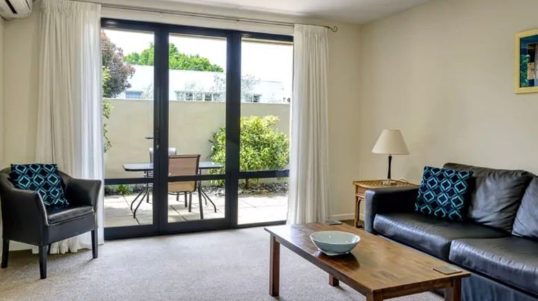<b>Nautilus Lodge Suite</b>. Images powered by <a href="https://www.leonardoworldwide.com/" title="Leonardo Worldwide" target="_blank">Leonardo</a>.