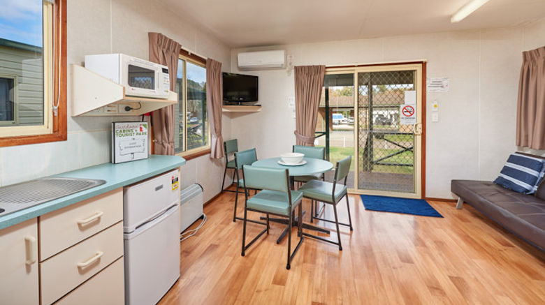 <b>Gundagai Cabins Tourist Park Room</b>. Images powered by <a href="https://www.leonardoworldwide.com/" title="Leonardo Worldwide" target="_blank">Leonardo</a>.