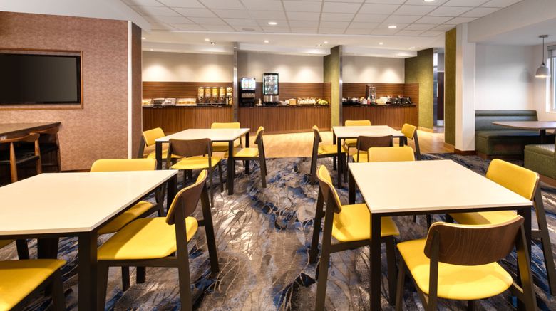 <b>Fairfield Inn & Suites Moncton Restaurant</b>. Images powered by <a href="https://www.leonardoworldwide.com/" title="Leonardo Worldwide" target="_blank">Leonardo</a>.
