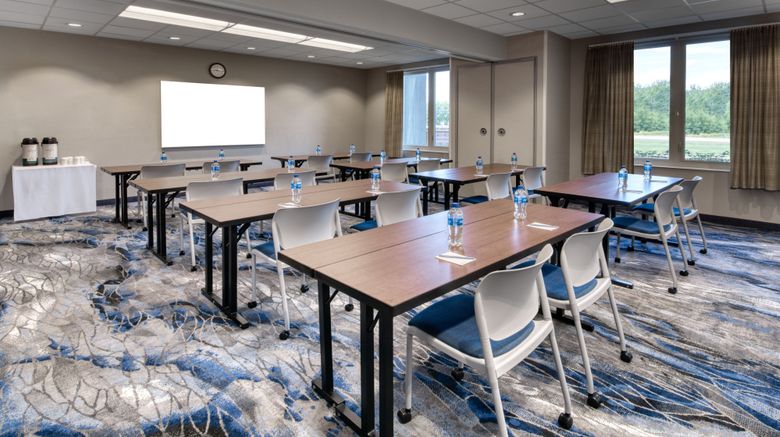 <b>Fairfield Inn & Suites Moncton Meeting</b>. Images powered by <a href="https://www.leonardoworldwide.com/" title="Leonardo Worldwide" target="_blank">Leonardo</a>.