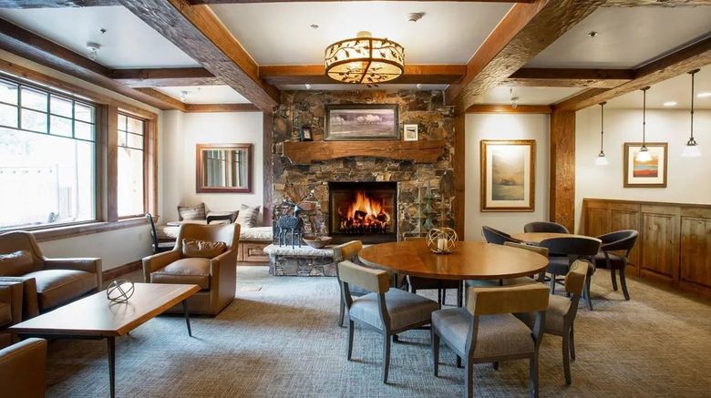 <b>Grand Lodge By Resorts West Lobby</b>. Images powered by <a href="https://www.leonardoworldwide.com/" title="Leonardo Worldwide" target="_blank">Leonardo</a>.