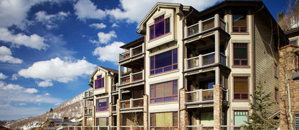 Black Diamond Lodge Exterior