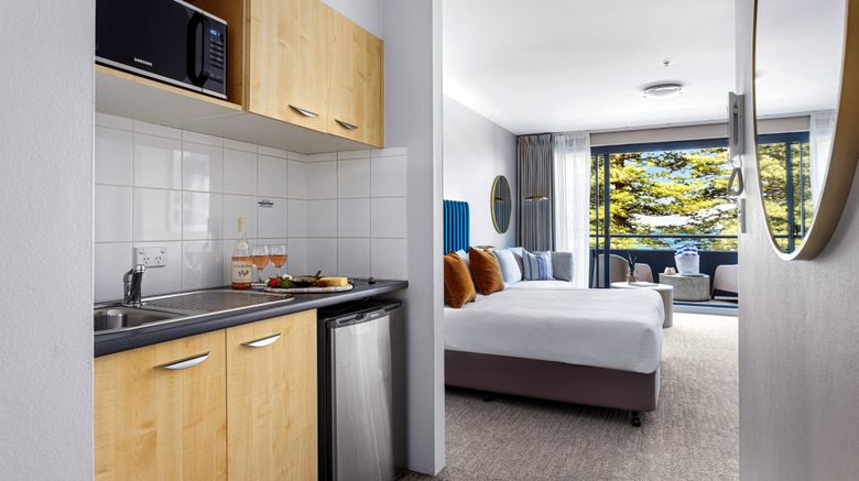 <b>Quest Cronulla Beach Room</b>. Images powered by <a href="https://www.leonardoworldwide.com/" title="Leonardo Worldwide" target="_blank">Leonardo</a>.