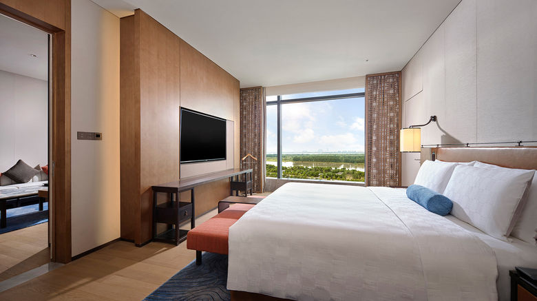 <b>HUALUXE Nanjing Yangtze River Suite</b>. Images powered by <a href="https://www.leonardoworldwide.com/" title="Leonardo Worldwide" target="_blank">Leonardo</a>.