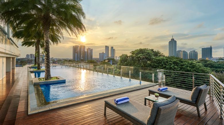 <b>Oakwood Suites La Maison Jakarta Pool</b>. Images powered by <a href="https://www.leonardoworldwide.com/" title="Leonardo Worldwide" target="_blank">Leonardo</a>.