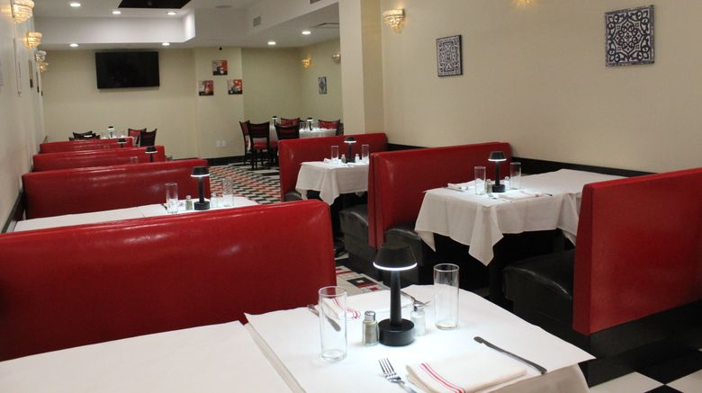 <b>Holiday Inn NYC - Lower East Side Restaurant</b>. Images powered by <a href="https://www.leonardoworldwide.com/" title="Leonardo Worldwide" target="_blank">Leonardo</a>.