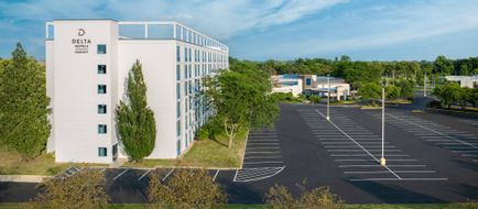Delta Hotels by Marriott Toledo Exterior