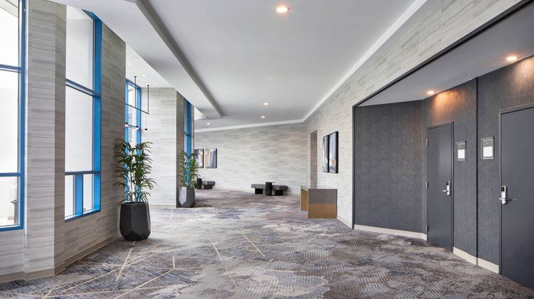 Delta Hotels by Marriott Toledo Meeting