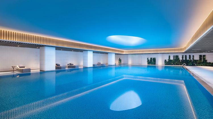 Holiday Inn Express Qingdao Jinshui Pool