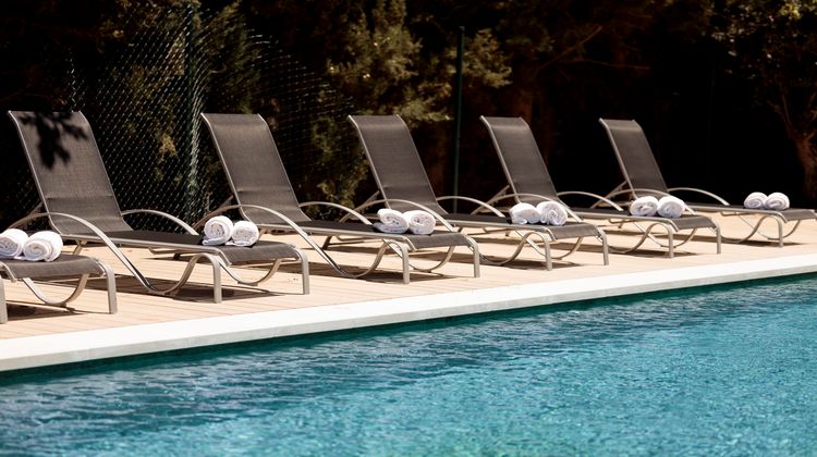 Pax Hotel Pool