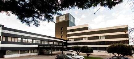 Pax Hotel Exterior