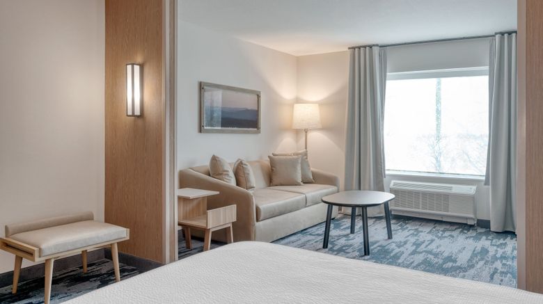 <b>Fairfield Inn & Suites Shelbyville Suite</b>. Images powered by <a href="https://www.leonardoworldwide.com/" title="Leonardo Worldwide" target="_blank">Leonardo</a>.