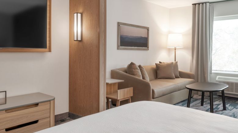 <b>Fairfield Inn & Suites Shelbyville Suite</b>. Images powered by <a href="https://www.leonardoworldwide.com/" title="Leonardo Worldwide" target="_blank">Leonardo</a>.