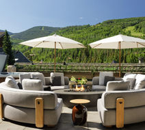 Four Seasons Resort Vail Exterior