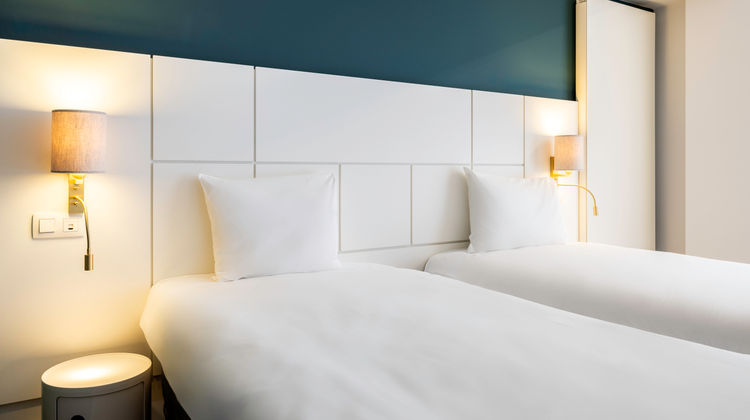 Hotel Louise Room