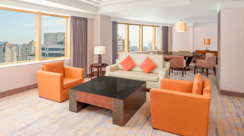 <b>Sheraton Xiamen Hotel Suite</b>. Images powered by <a href="https://www.leonardoworldwide.com/" title="Leonardo Worldwide" target="_blank">Leonardo</a>.