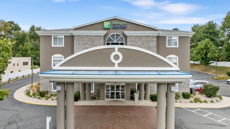 <b>Holiday Inn Express Newington Exterior</b>. Images powered by <a href="https://www.leonardoworldwide.com/" title="Leonardo Worldwide" target="_blank">Leonardo</a>.