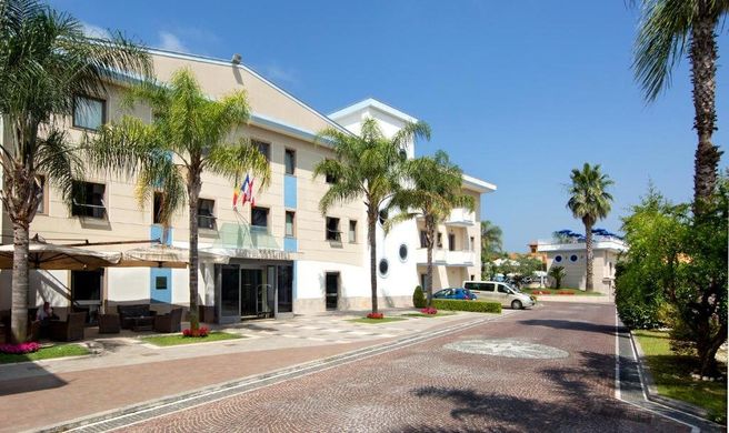 Hotel Premiere, Giugliano Exterior