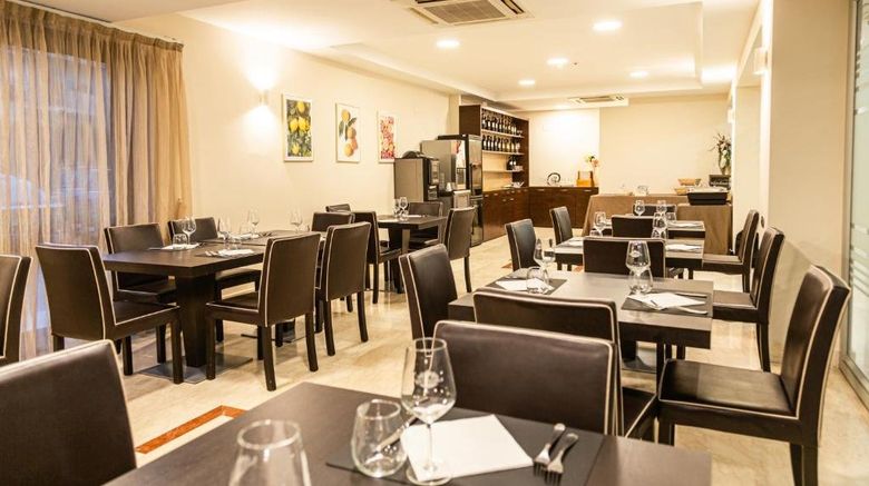 <b>Hotel Premiere, Giugliano Restaurant</b>. Images powered by <a href="https://www.leonardoworldwide.com/" title="Leonardo Worldwide" target="_blank">Leonardo</a>.