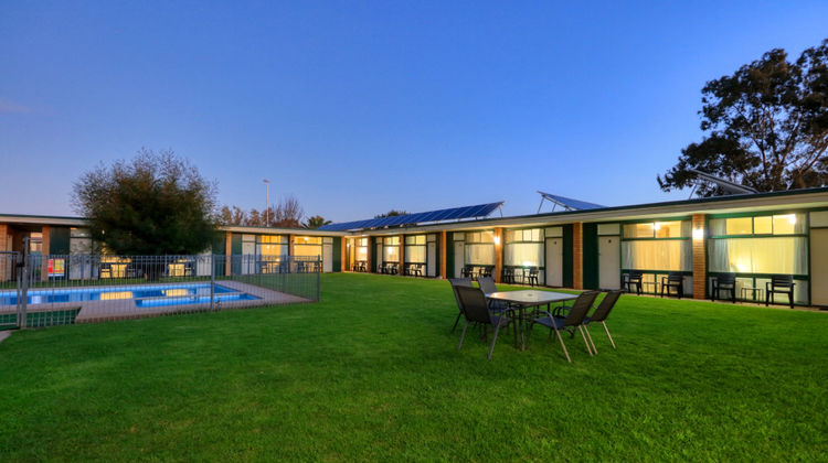 Junee Motor Inn Exterior