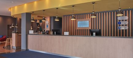 Holiday Inn Express Frankfurt Airport Exterior