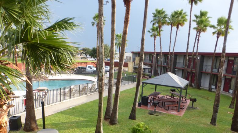 <b>Red Roof Inn Corpus Christi N - Downtown Exterior</b>. Images powered by <a href="https://www.leonardoworldwide.com/" title="Leonardo Worldwide" target="_blank">Leonardo</a>.