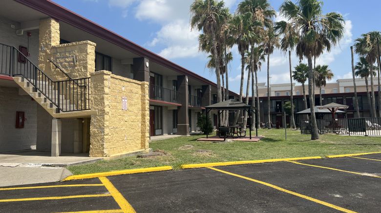 <b>Red Roof Inn Corpus Christi N - Downtown Exterior</b>. Images powered by <a href="https://www.leonardoworldwide.com/" title="Leonardo Worldwide" target="_blank">Leonardo</a>.