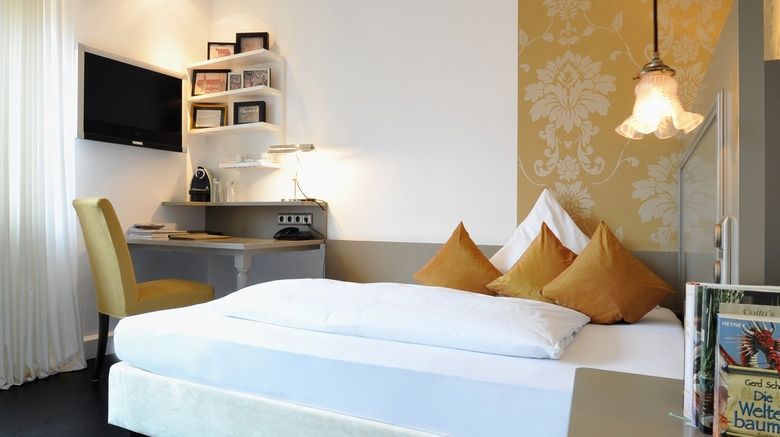 <b>Villa Mittermeier Room</b>. Images powered by <a href="https://www.leonardoworldwide.com/" title="Leonardo Worldwide" target="_blank">Leonardo</a>.