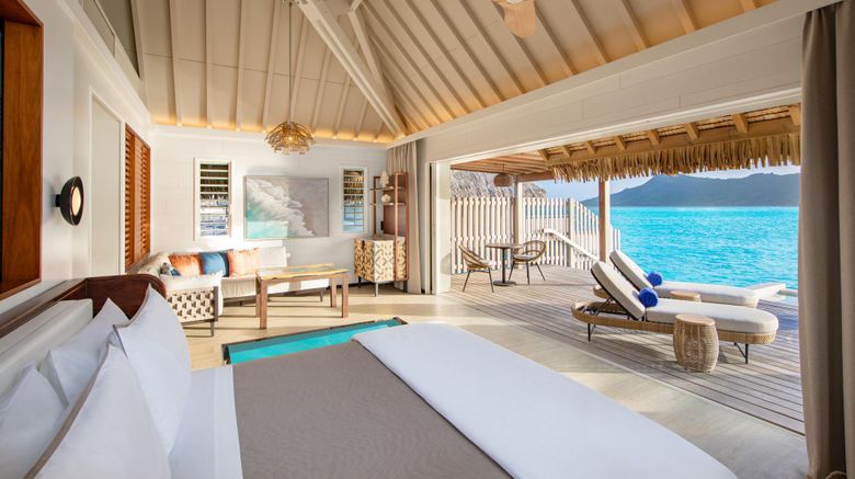 <b>The Westin Bora Bora Resort & Spa Suite</b>. Images powered by <a href="https://www.leonardoworldwide.com/" title="Leonardo Worldwide" target="_blank">Leonardo</a>.