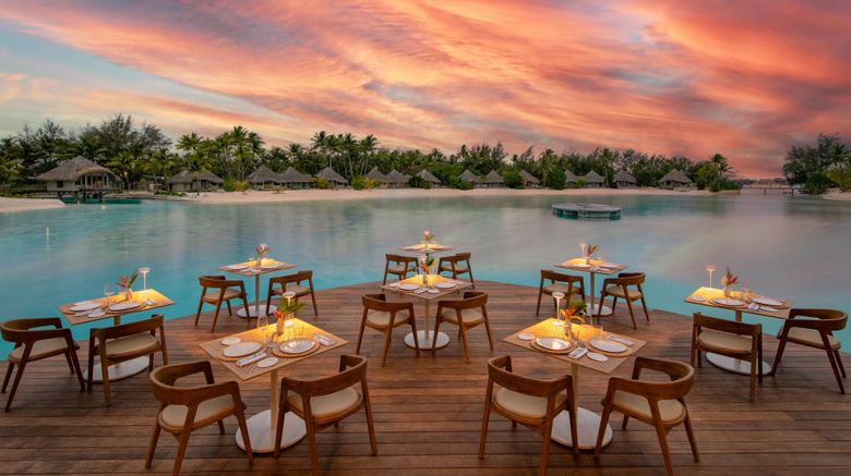 <b>The Westin Bora Bora Resort & Spa Restaurant</b>. Images powered by <a href="https://www.leonardoworldwide.com/" title="Leonardo Worldwide" target="_blank">Leonardo</a>.