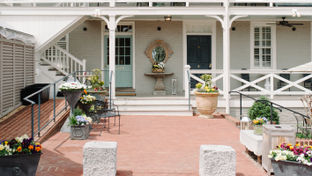 The Georges Inn