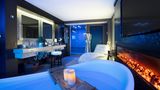 Sheraton Niagara Falls Room