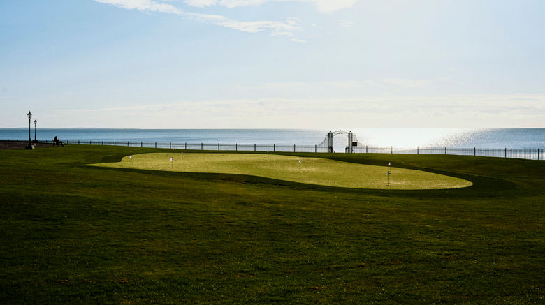 <b>Slieve Donard Golf</b>. Images powered by <a href="https://www.leonardoworldwide.com/" title="Leonardo Worldwide" target="_blank">Leonardo</a>.